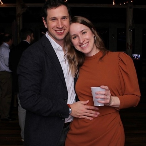 Meet your Posher, Katie - Picture 1 of 1